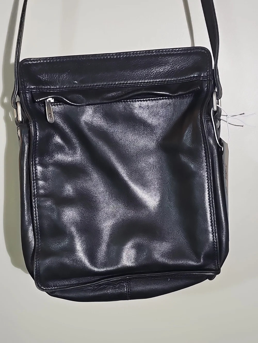 Claudio Ferricci Black Leather Crossbody With Handle Bag.